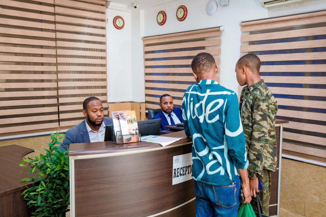 Hotel Everest Rd Congo Kinshasa Kültér fotó